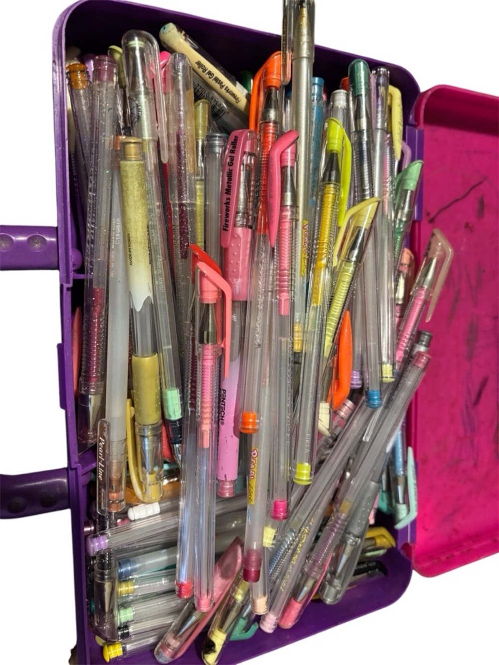 Bundle of 25+ Gel Pens – Mixed Colors – Preowned (Read Description)